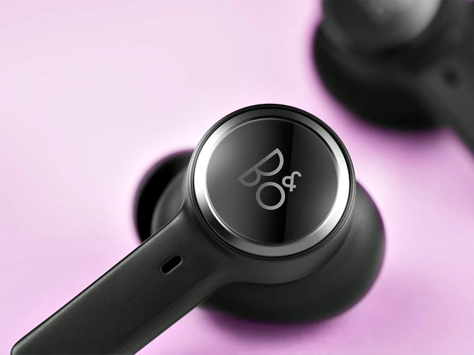 Headphone